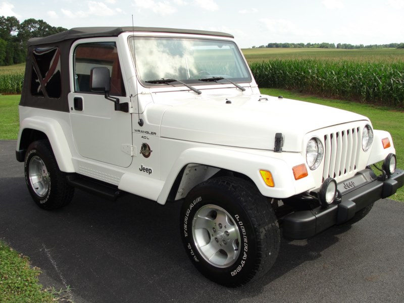 1999 JEEP SAHARA