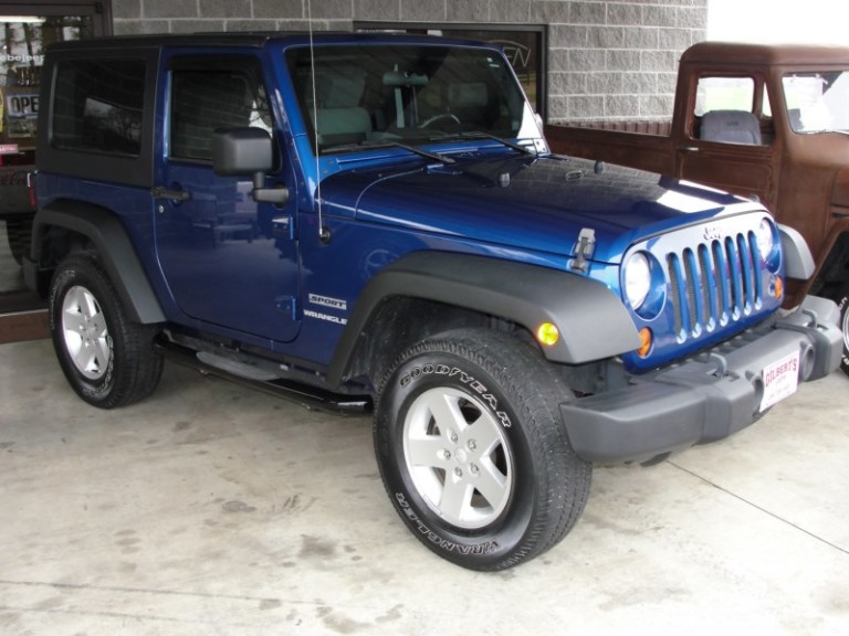 2010 Jeep SPORT