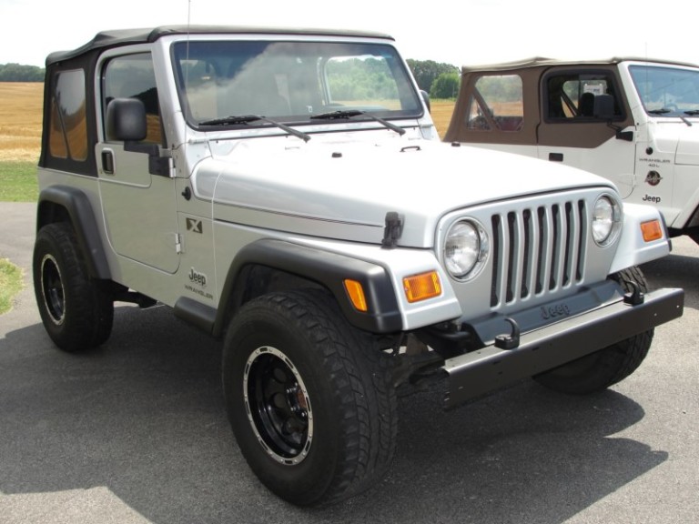 2003 Jeep SPORT