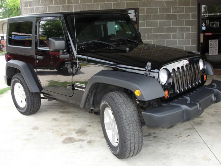 2011 Jeep SPORT