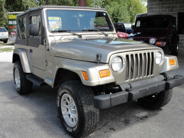 2004 Jeep SAHARA