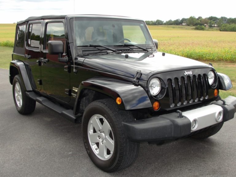 2008 Jeep UNLIMITED SAHARA