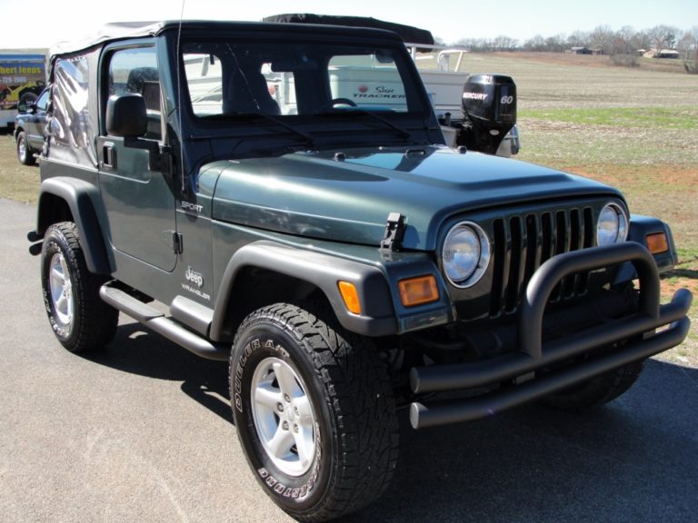 2004 Jeep SPORT