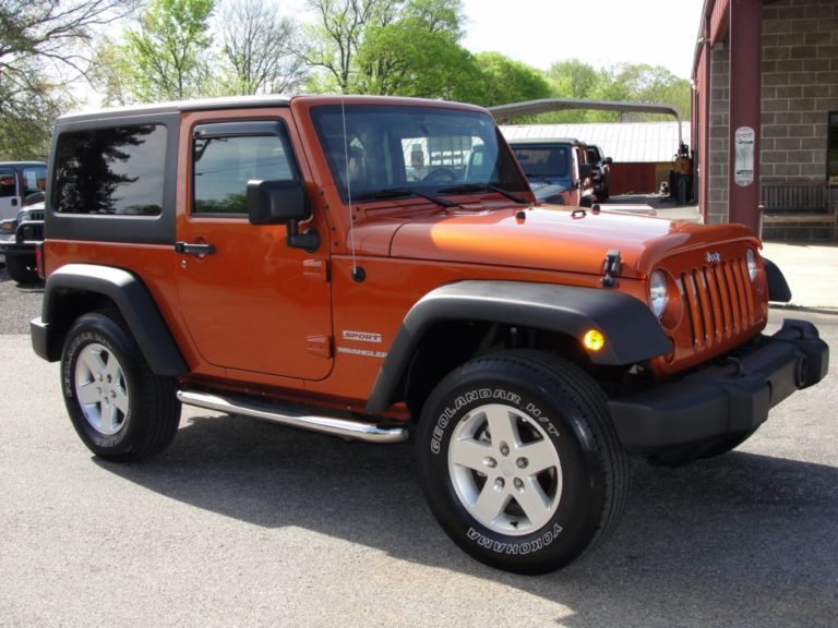 2011 Jeep SPORT