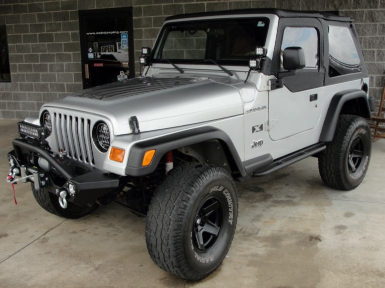 2002 Jeep APEX