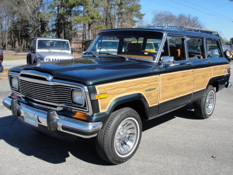 1982 JEEP GRAND WAGONEER