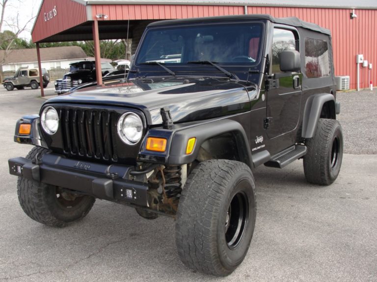 2004 JEEP UNLIMITED