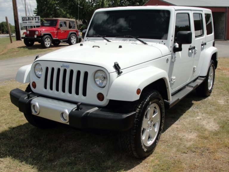 2011 Jeep SAHARA UNLIMITED