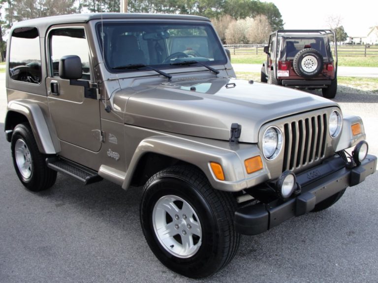 2004 Jeep SAHARA