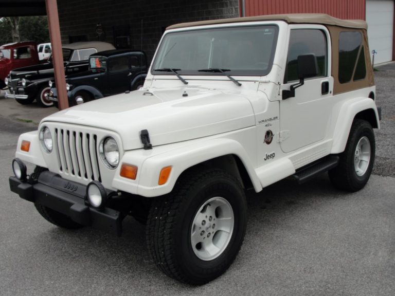 1999 Jeep WHITE