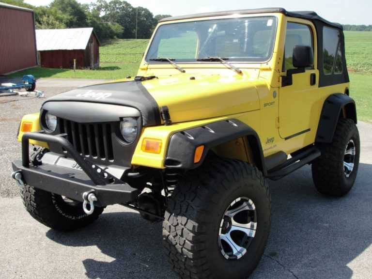 2004 Jeep SPORT