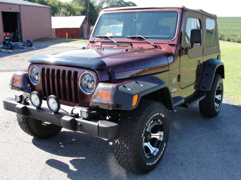 2003 Jeep SAHARA