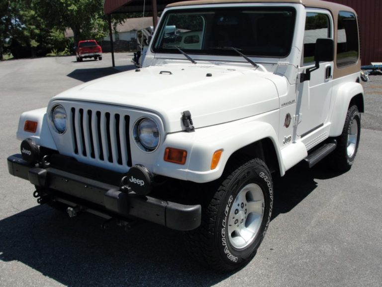 2002 Jeep SAHARA
