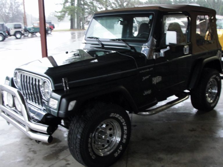2002 Jeep SPORT