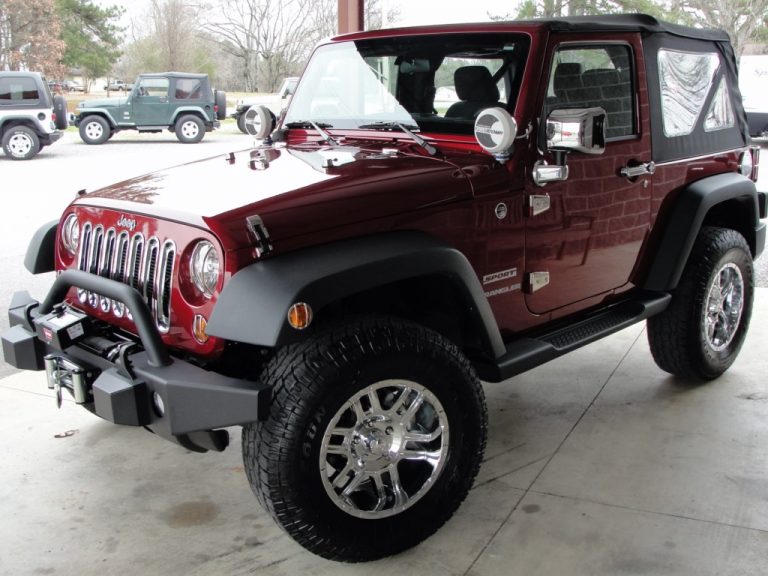 2013 Jeep SPORT