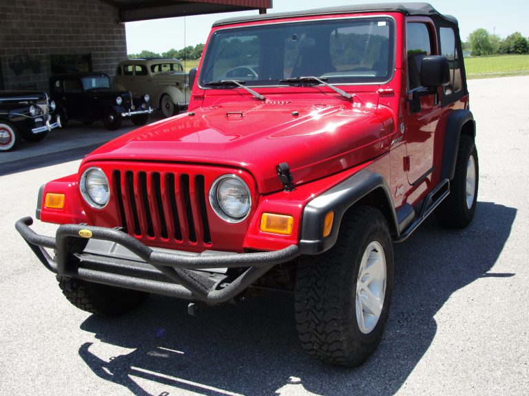 2005 Jeep SPORT