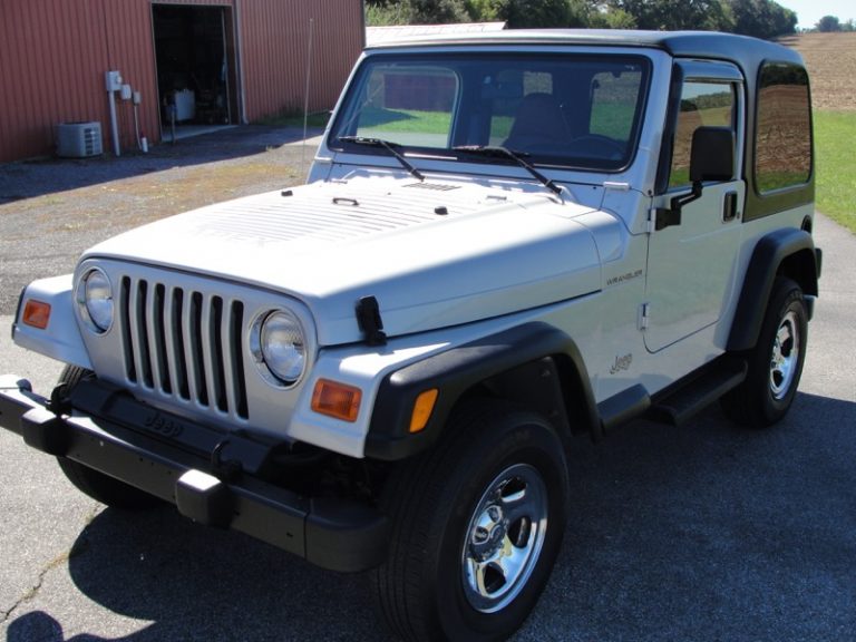 2002 Jeep APEX