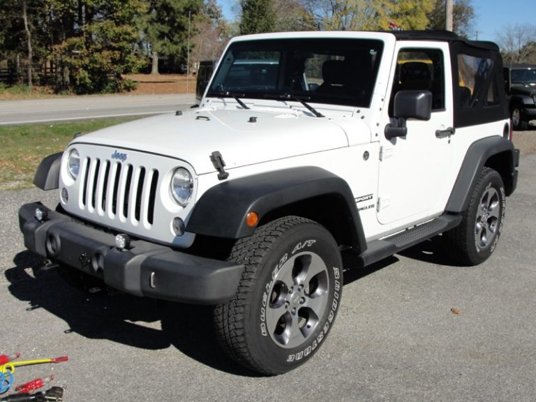 2014 Jeep SPORT