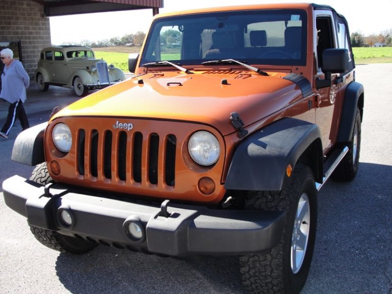 2010 Jeep SPORT