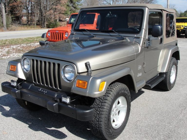 2003 Jeep SAHARA