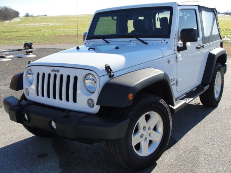2016 Jeep SPORT
