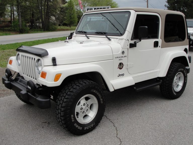 2000 Jeep SAHARA