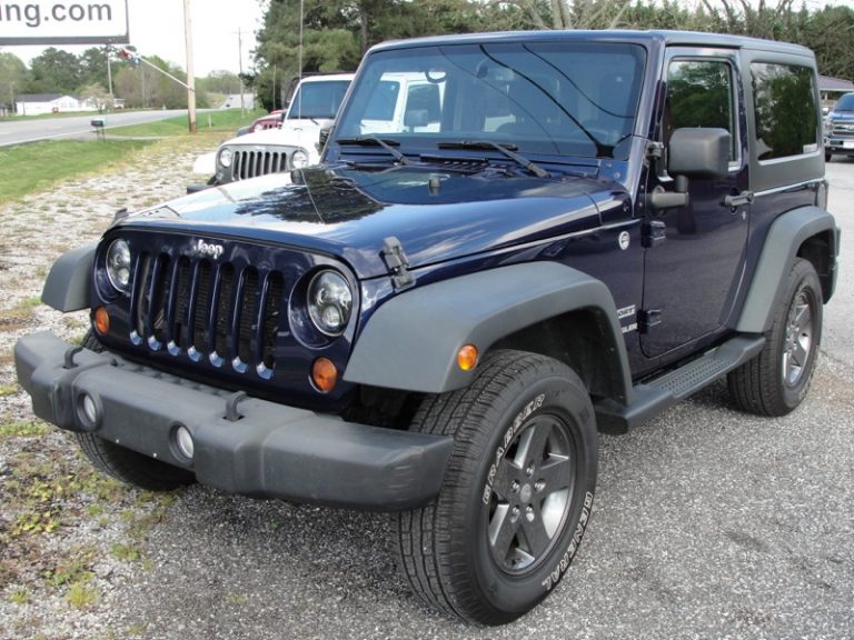 2013 Jeep SPORT