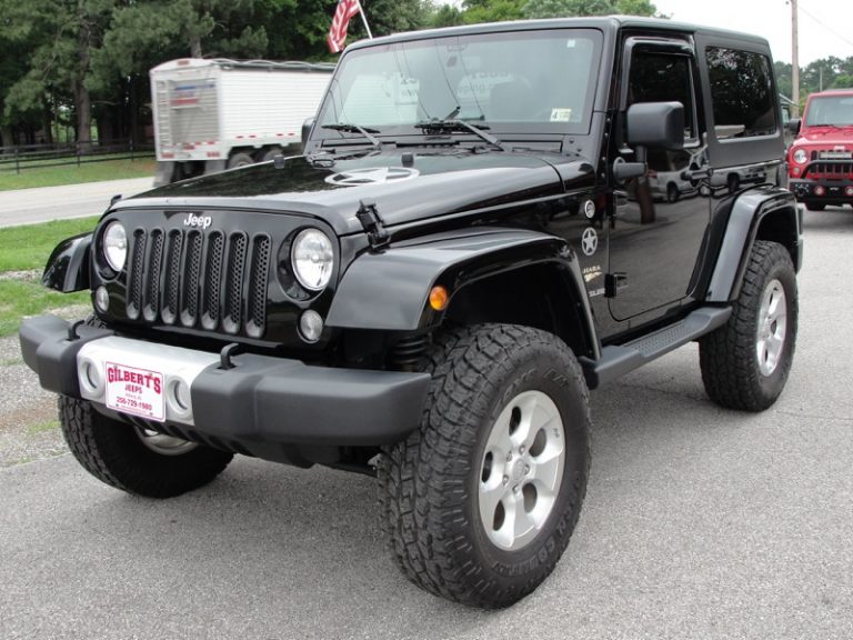2015 Jeep SAHARA