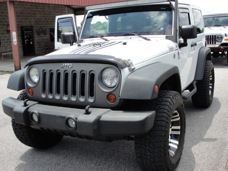 2012 Jeep SPORT