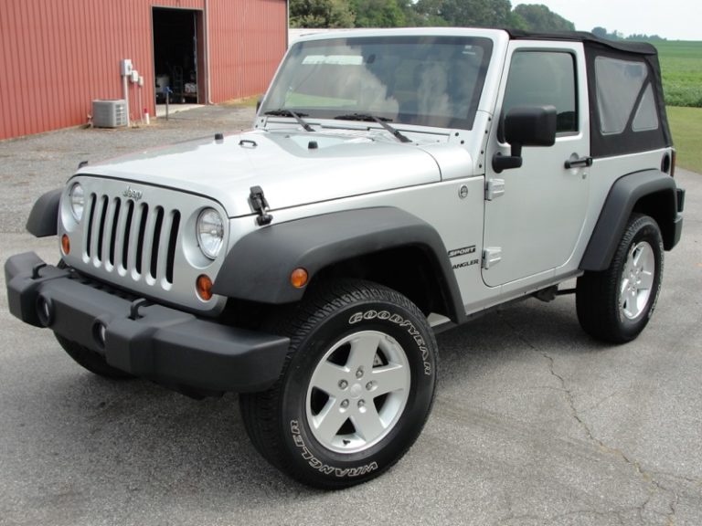2012 Jeep SPORT