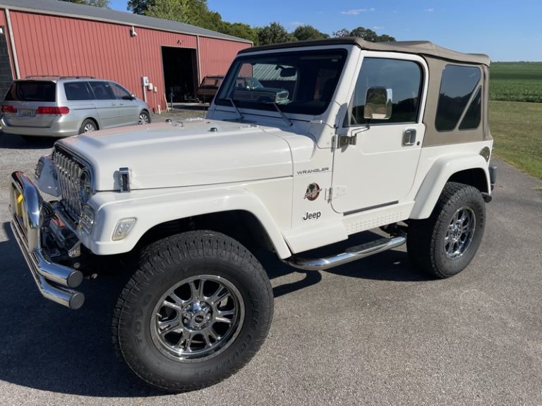 2002 Jeep SAHARA