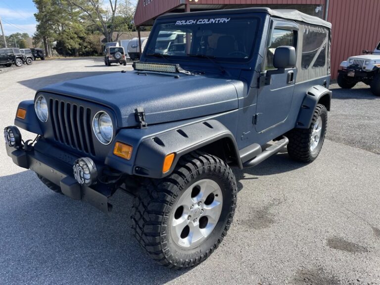 2004 Jeep WRANGLER