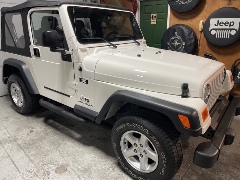 2004 Jeep WRANGLER