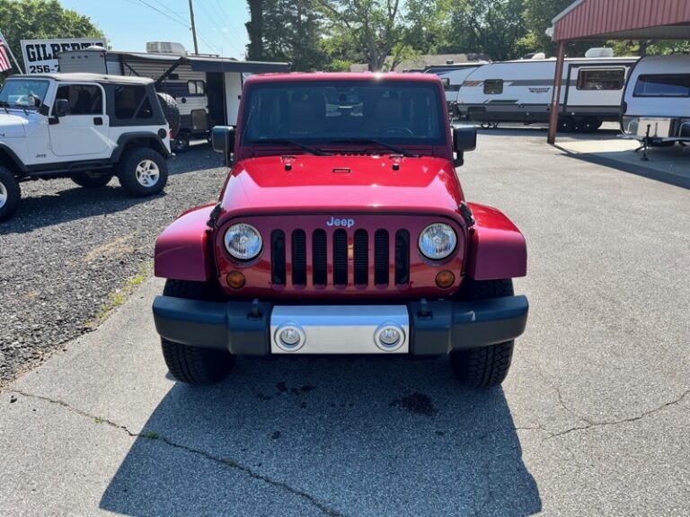 2013 Jeep WRANGLER