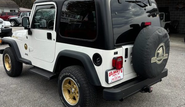 2006 Jeep WRANGLER