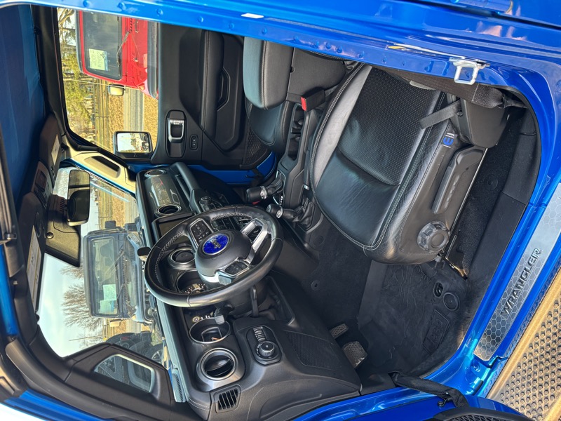 2021 Jeep Wrangler Unlimited Sahara - Photo 8