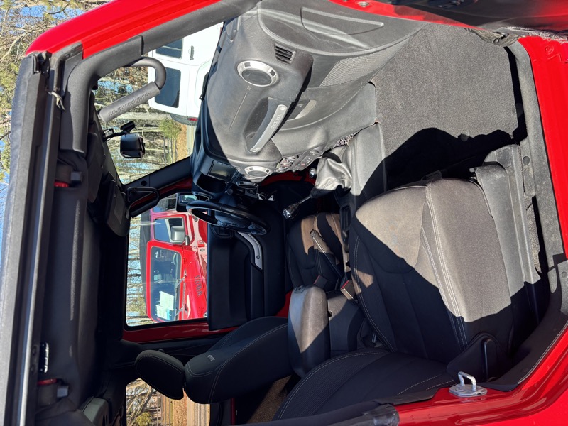 2016 Jeep Wrangler Sahara - Photo 10