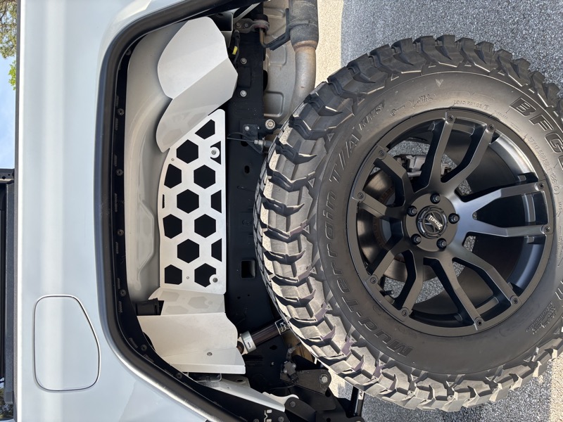 2022 Jeep Gladiator Overland - Photo 13