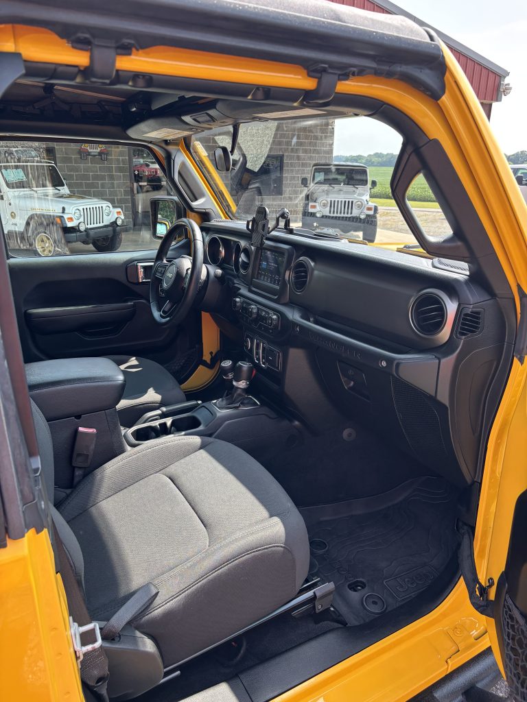 2019 Jeep WRANGLER