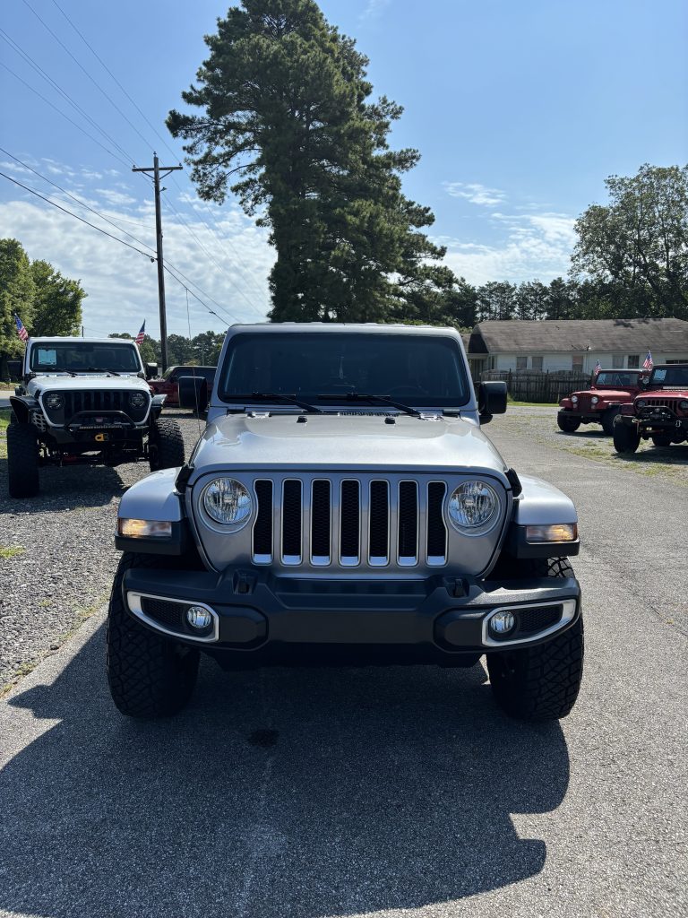 2020 Jeep WRANGLER