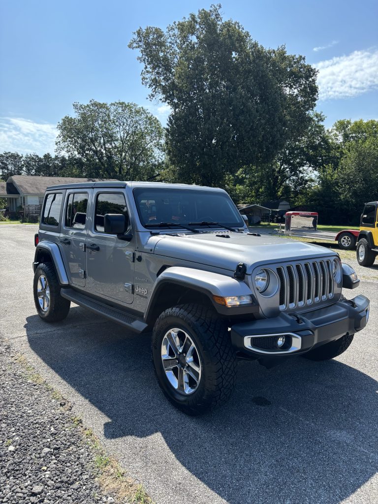 2020 Jeep WRANGLER