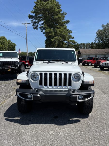 2020 Jeep WRANGLER