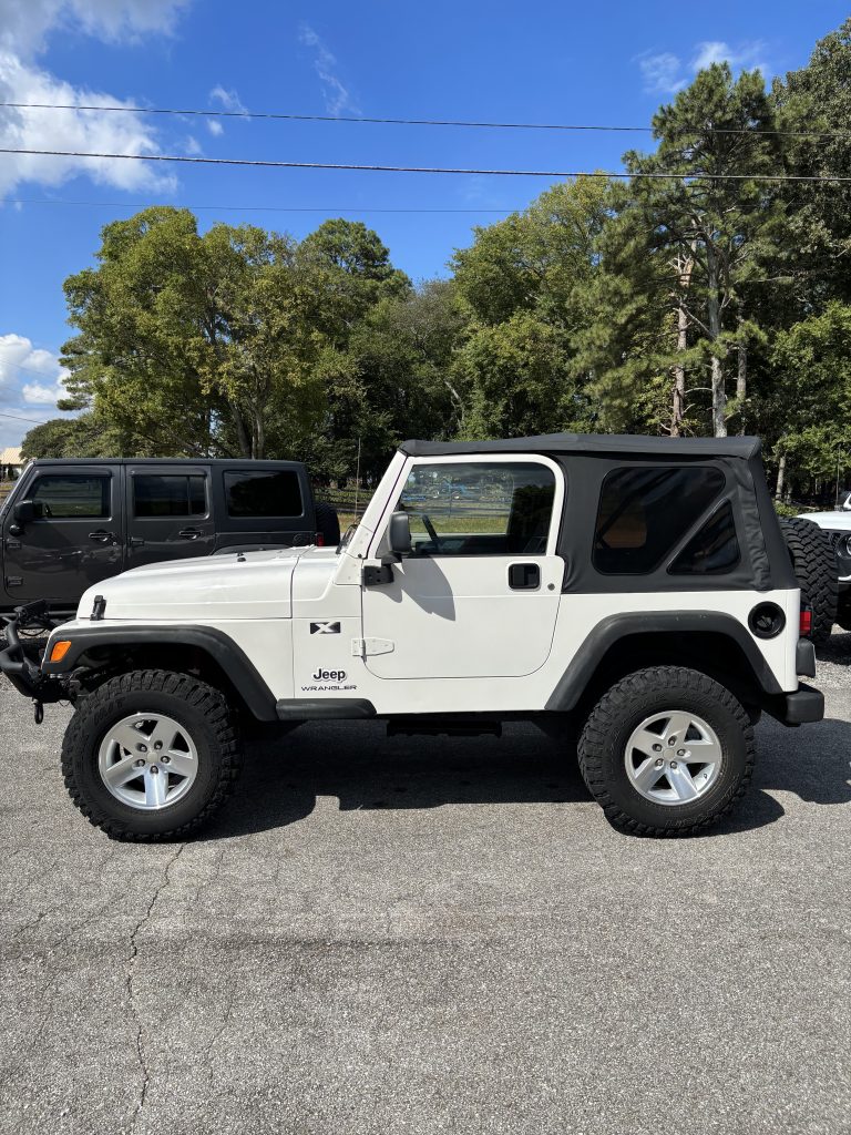2004 Jeep WRANGLER