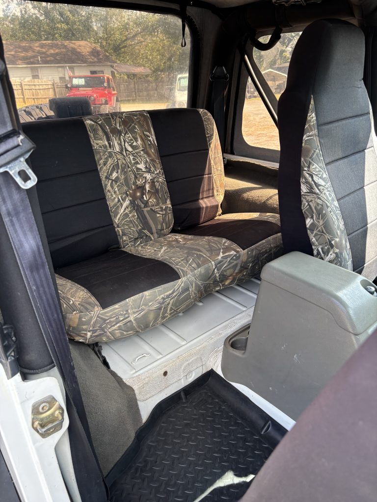 2004 Jeep WRANGLER