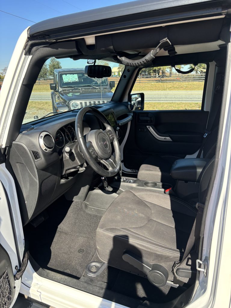 2017 Jeep WRANGLER