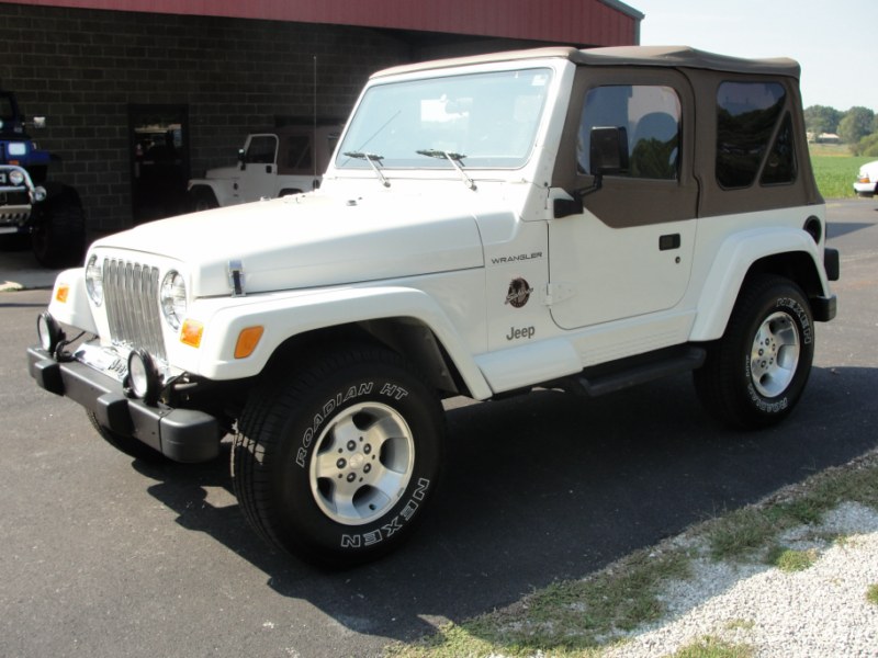 JEEP WRANGLER SAHARA                          stk 1082