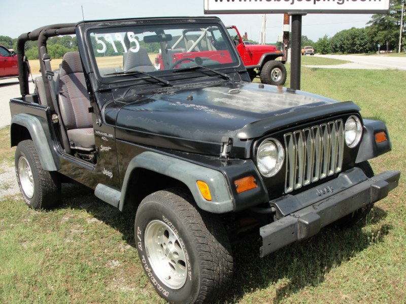 JEEP WRANGLER SPORT       STK# 8150