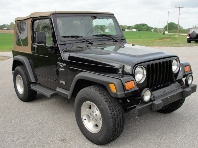 JEEP WRANGLER SPORT STK # 818 - Gilbert Jeeps and 4x4's