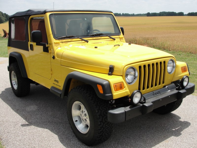 JEEP WRANGLER UNLIMITED STK # 834 - Gilbert Jeeps and 4x4's