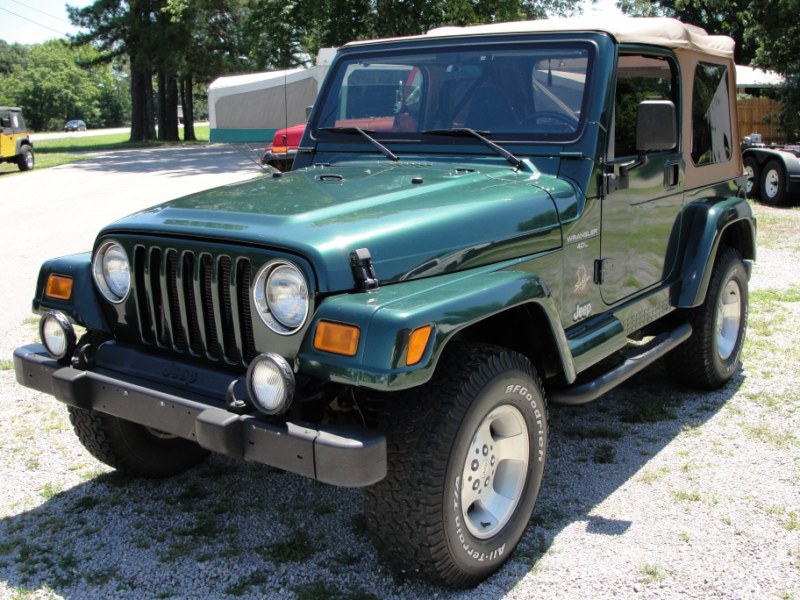 JEEP WRANGLER SAHARA      STK# 852